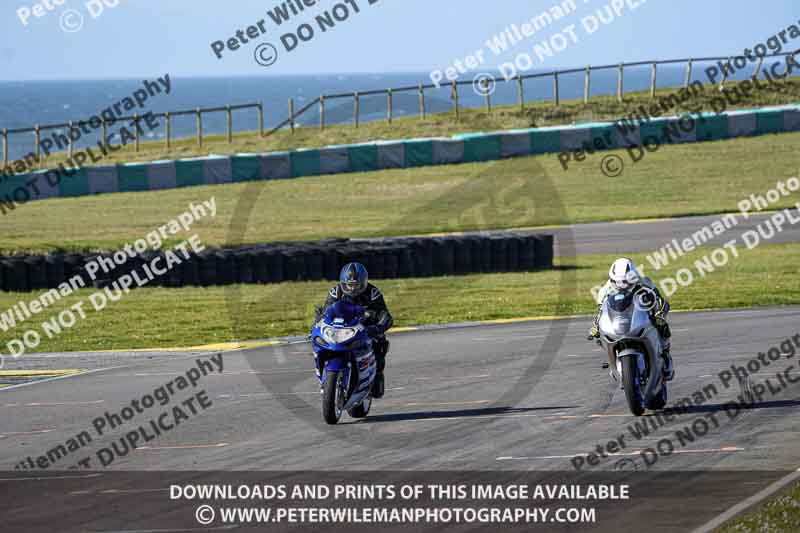 anglesey no limits trackday;anglesey photographs;anglesey trackday photographs;enduro digital images;event digital images;eventdigitalimages;no limits trackdays;peter wileman photography;racing digital images;trac mon;trackday digital images;trackday photos;ty croes